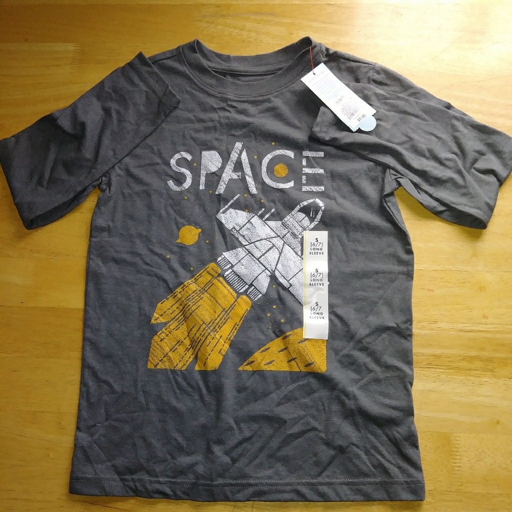 Brand new with Tag boys long sleeve size 6/7